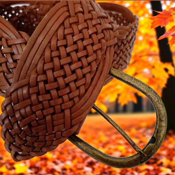 🍂Holt Renfrew Lether Brown Woven Belt - Picture 3 of 12